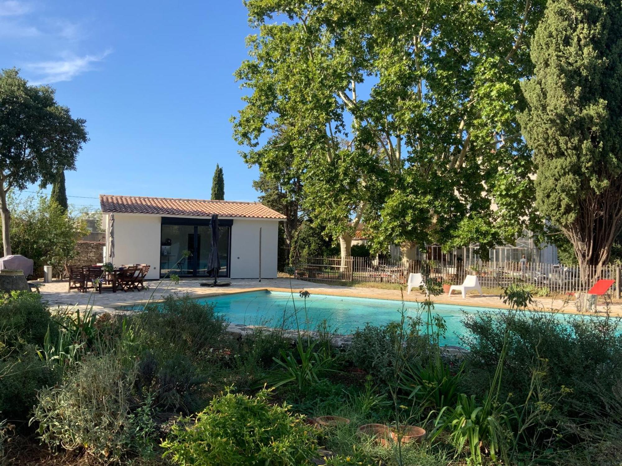 Habitación Doble con vistas a la piscina