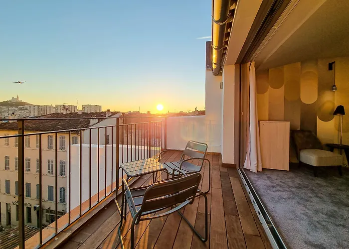 Hotel con piscina: Alex Hotel & Spa