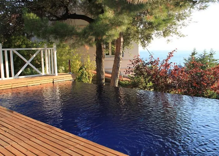 La Luna Of Marseille - Villa D'Architecte B&B