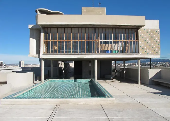 Hotel familiar: Hotel Le Corbusier